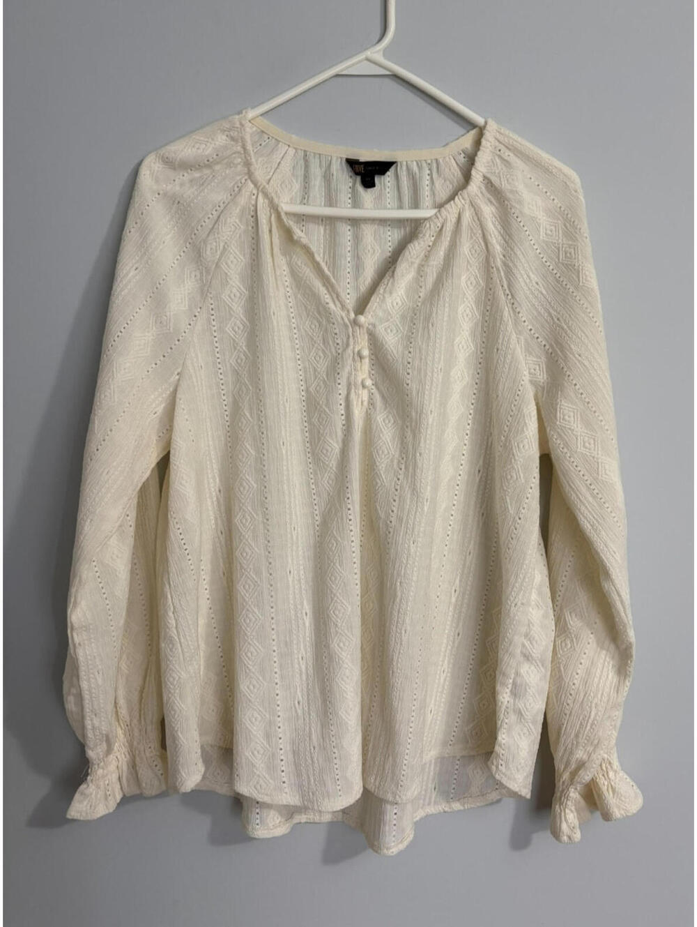 Frye Womens M Cream Boho Peasant Textured Long Sleeve Ruffle Cuff Top Blouse